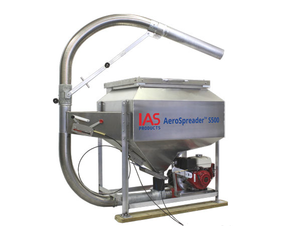 AeroSpreader S500 aquaculture feeder with manual periscope feed head and feed extension tube